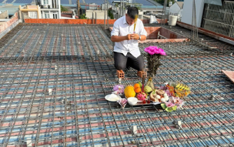 Đổ sàn mái 4 cho công trình nhà em Bằng tại phường Hiệp Thành, Quận 12, TP.HCM