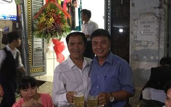 Tân gia nhà ANH BIỀN phường CMT.  Q  12 cong ty Quang minh chúc gia đình vạn sự như ý