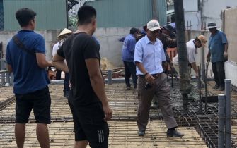 Kiểm tra thi công Công trình anh HUYNH Hóc Môn