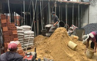 Công tác đổ mái tầng 1 công trình p Tân Chánh Hiệp Q12 ngày 15-11-2024 AL
