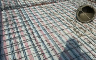 Đổ bê tông mái lầu 5 ✅ Địa điểm: Phường Tân Chánh Hiệp, Quận 12, TP.HCM
