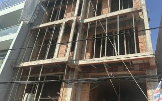 Đổ bê tông mái lầu 5 ✅ Địa điểm: Phường Tân Chánh Hiệp, Quận 12, TP.HCM