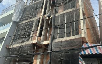 Công tác đổ bê tông mái lầu 6 công trình phường Tân Chánh Hiệp ,Q.12
