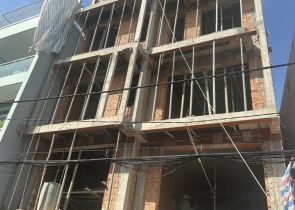 Đổ bê tông mái lầu 5 ✅ Địa điểm: Phường Tân Chánh Hiệp, Quận 12, TP.HCM